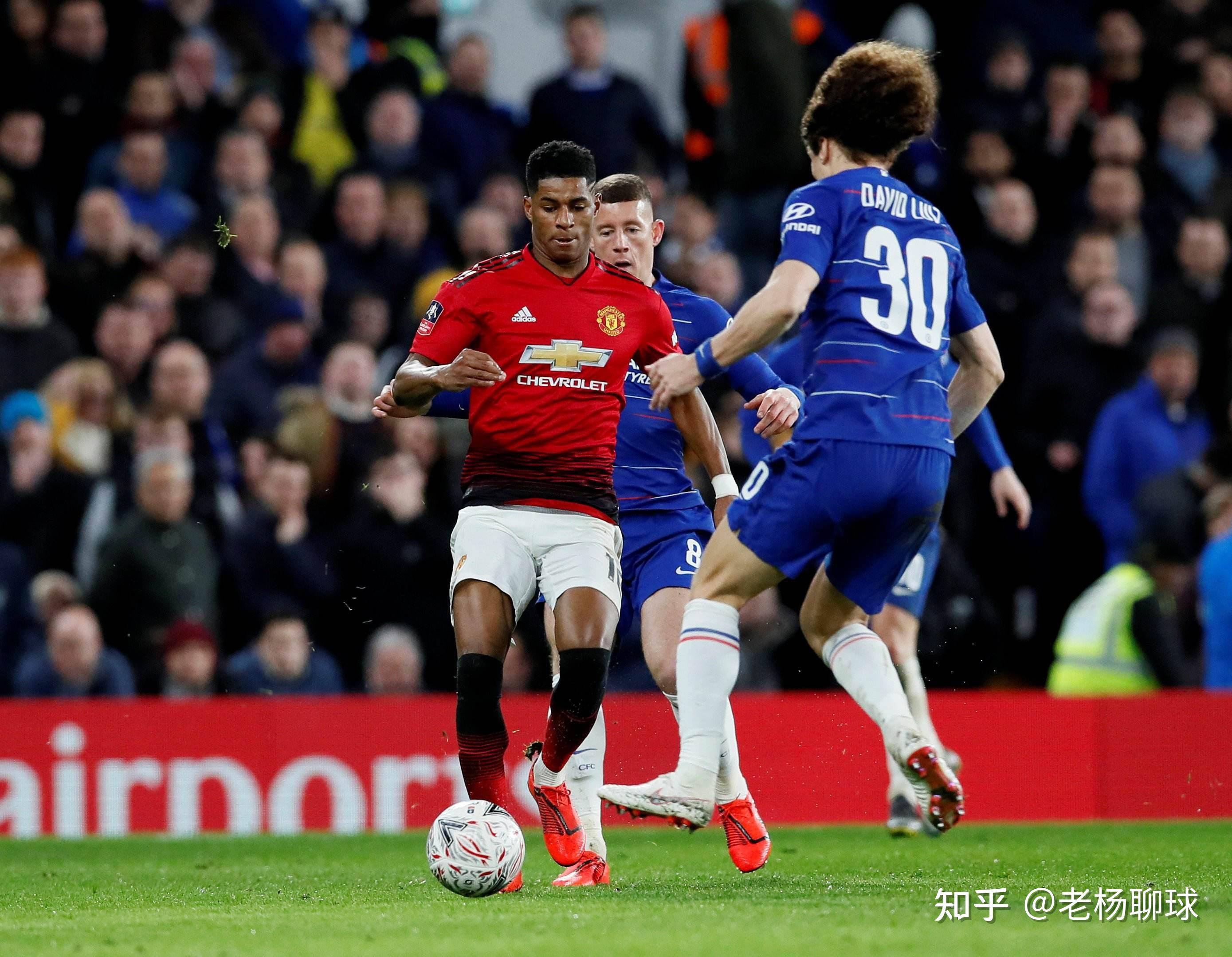 C5561883FA97FB207F00CC825228B1C0